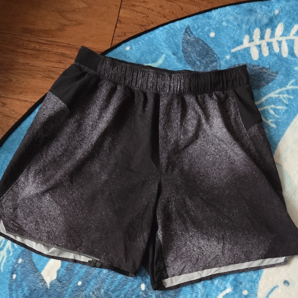 Mens Lululemon  Surge Short 6"